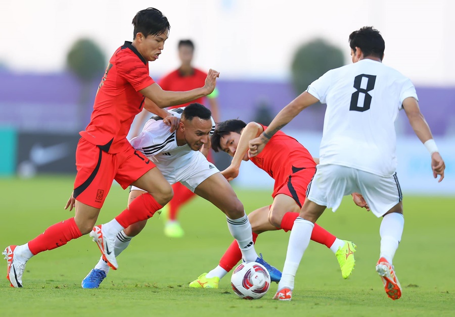 Son Heung Min tịt ngòi, Hàn Quốc thắng sát nút đối thủ của Việt Nam
