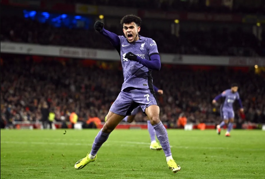Liverpool đánh sập pháo đài Emirates của Arsenal 4 lần trong 3 năm