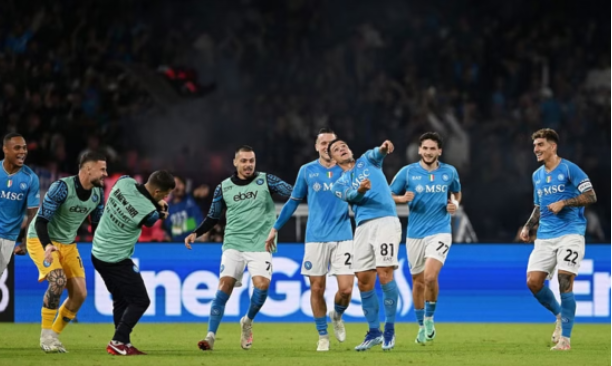 Nhận định, soi kèo Napoli vs Salernitana: Trượt dài trên BXH