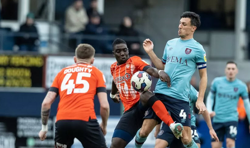 Nhận định, soi kèo Burnley vs Luton: Tự cứu chính mình