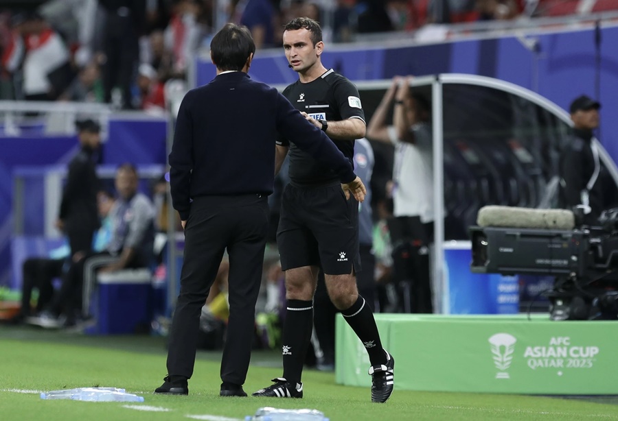 Trọng tài bắt trận Việt Nam vs Indonesia là ai?