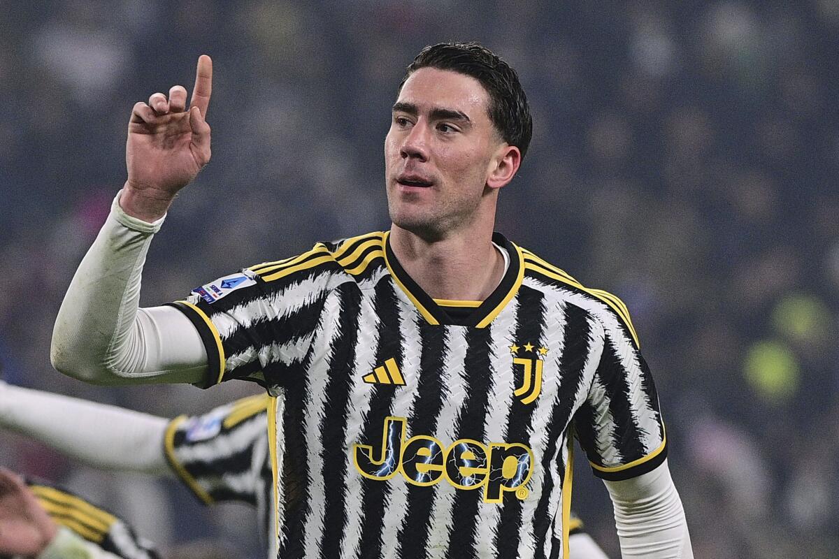Dự đoán Lecce vs Juventus, 2h45 ngày 22/1, Serie A