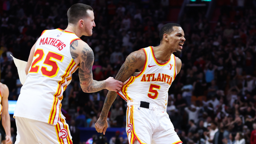 Ba ngày ném 2 game-winner, mục tiêu chuyển nhượng của Lakers tăng giá vùn vụt? Ba ngày ném 2 game-winner, mục tiêu chuyển nhượng của Lakers tăng giá vùn vụt?