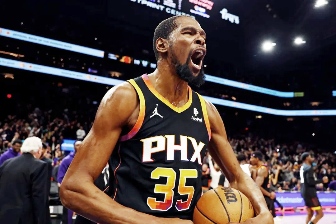 Kevin Durant muốn "đua GOAT" với Michael Jordan và LeBron James: Liệu có khả thi cho KD?