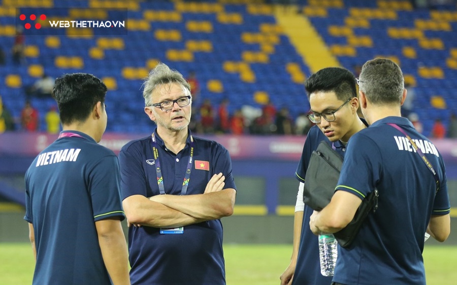 VFF: “Đội tuyển quốc gia Việt Nam không phải của HLV Troussier”