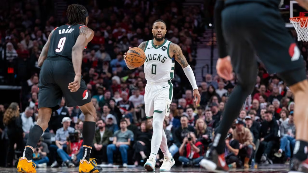 Damian Lillard đi nhầm phòng thay đồ, cảm động khi được chào đón nồng nhiệt bởi Portland