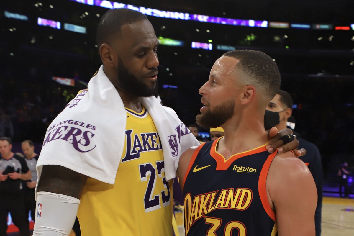 Warriors tham vọng nổ bom tấn khủng, đưa LeBron James về làm đồng đội của Stephen Curry? Warriors tham vọng nổ bom tấn khủng, đưa LeBron James về làm đồng đội của Stephen Curry?