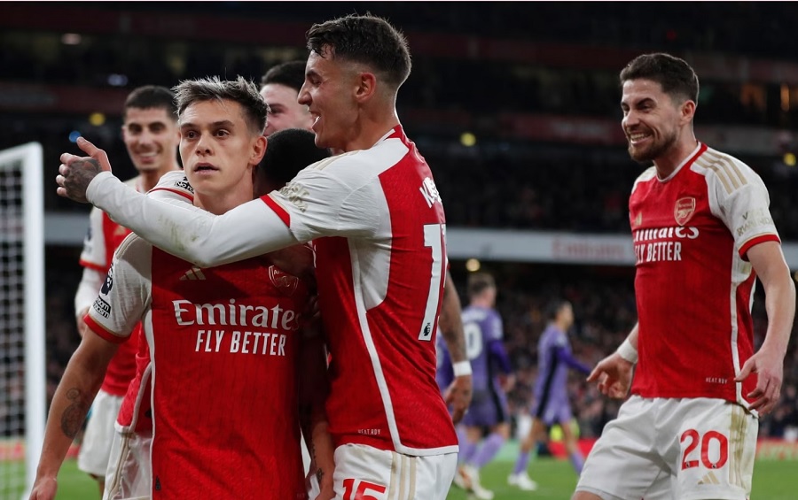 Đội hình ra sân Burnley vs Arsenal: Trossard chơi số 9 ảo