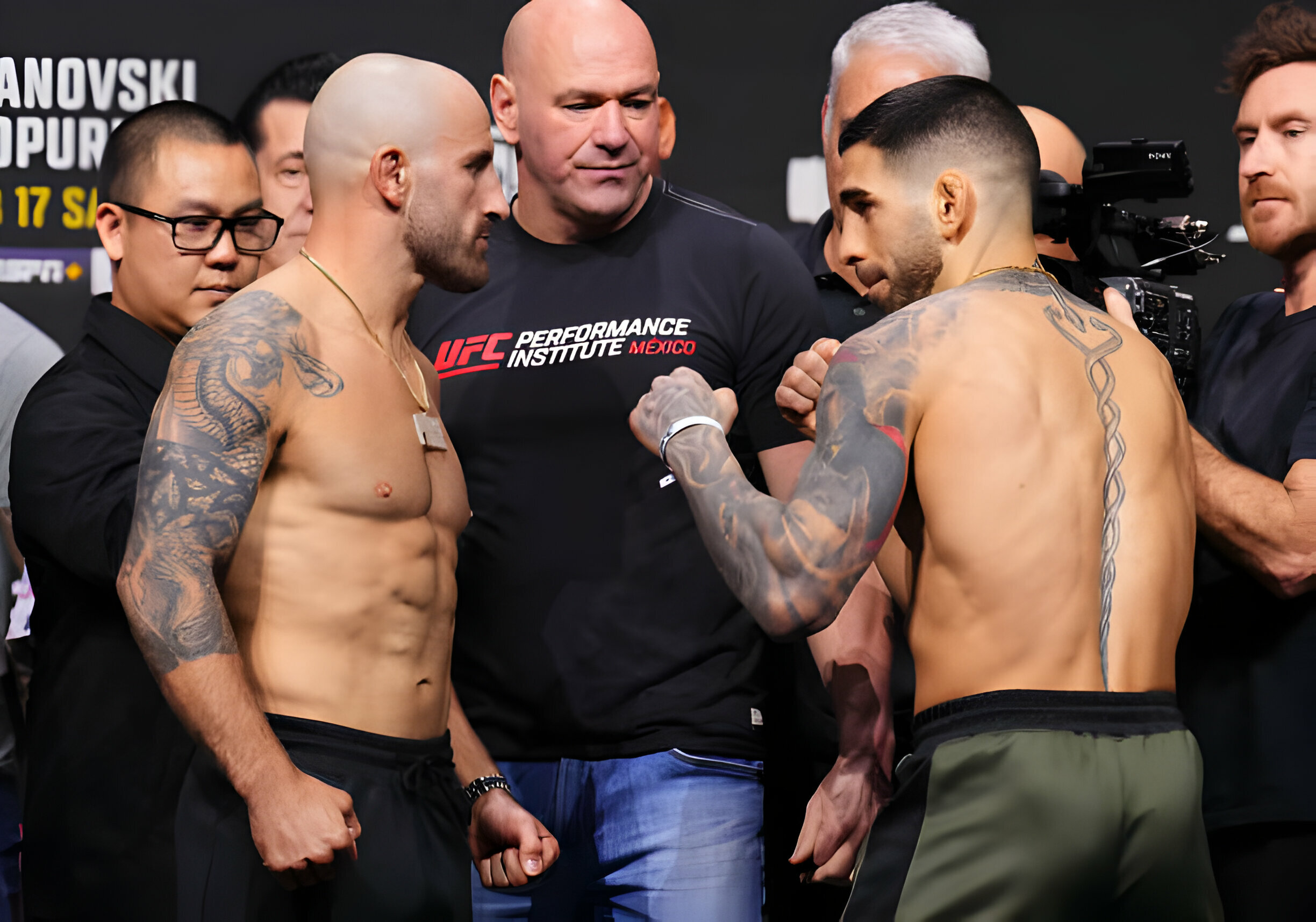 Nhận định UFC 298 Alexander Volkanovski vs Ilia Topuria: Áp lực tuổi tác?