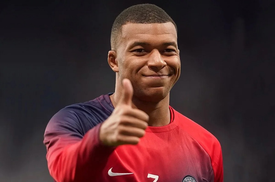 Nóng: Mbappe đã ký hợp đồng với Real Madrid!