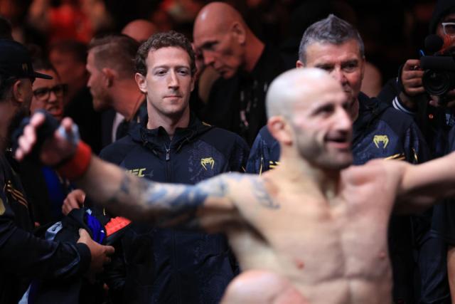 Mark Zuckerberg khiến cựu vương UFC Alexander Volkanovski bị chỉ trích