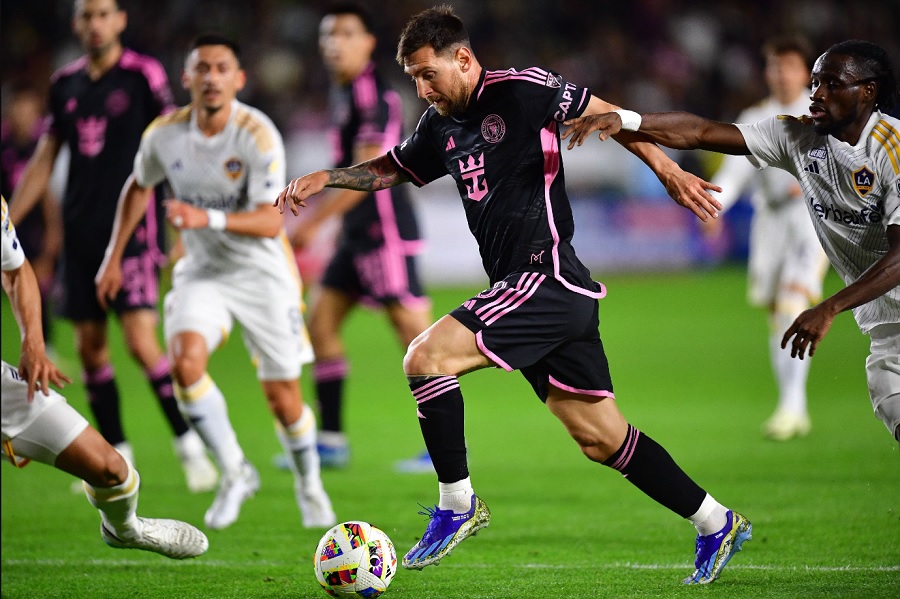Messi giúp thủ môn Inter Miami cản phá phạt đền trước L.A Galaxy như thế nào? Messi giúp thủ môn Inter Miami cản phá phạt đền trước L.A Galaxy như thế nào?