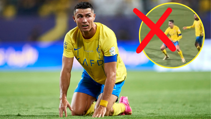 Cristiano Ronaldo bị phạt vì hành vi “vô đạo đức” với CĐV ủng hộ Messi