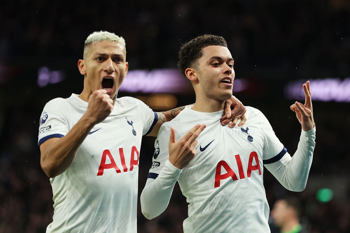 Dự đo&aacute;n Tottenham vs Crystal Palace, 22h00 ng&agrave;y 2/3, Ngoại hạng Anh