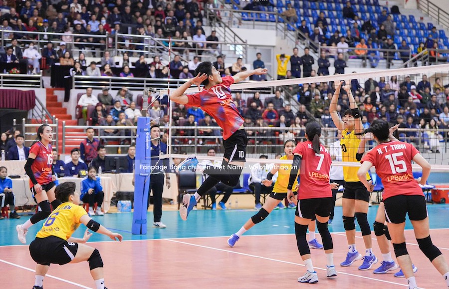 Bích Tuyền tiếp tục khiến VTV BÌnh Điền Long An bất lực Chung kết cúp bóng chuyền Hoa Lư 2024