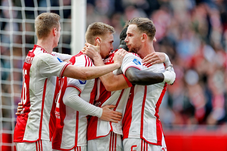 Dự đoán Ajax vs Aston Villa, 0h45 ngày 8/3, Conference League