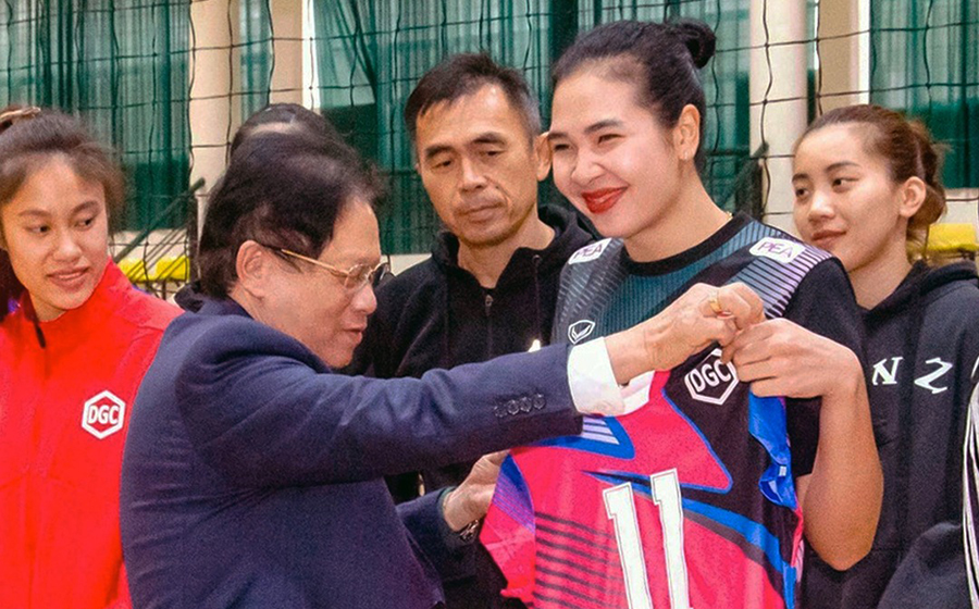 Hóa chất Đức Giang dốc hầu bao khiến chủ công xuất sắc nhất bóng chuyền Thai League phải đổi ý