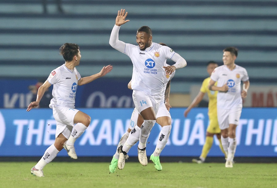 Bảng xếp hạng V.League 2023/24 vòng 13 mới nhất