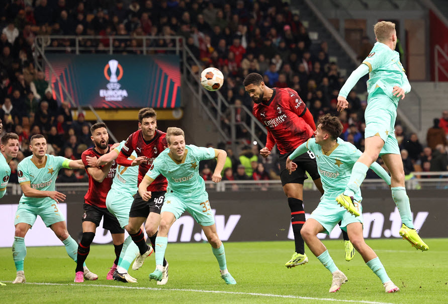 Nhận định, soi kèo Slavia Praha vs Milan: Không cần vội vàng