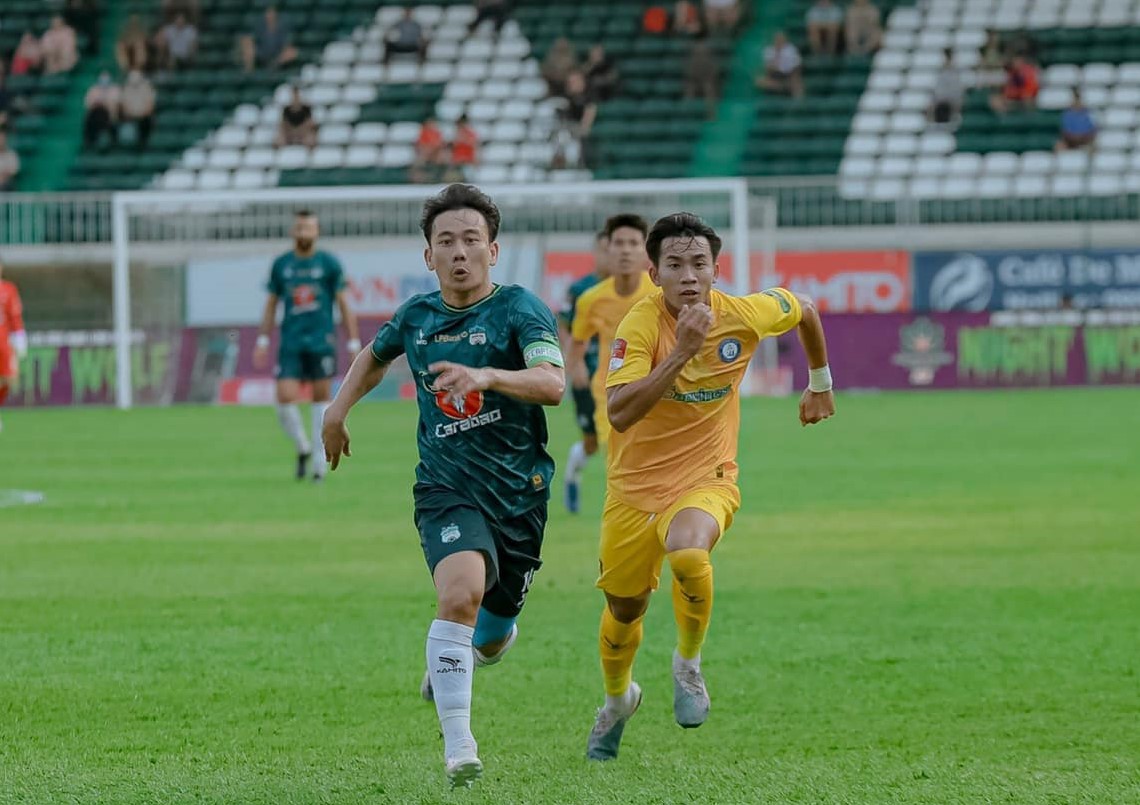 Bảng xếp hạng V.League 2023/24 vòng 14 mới nhất