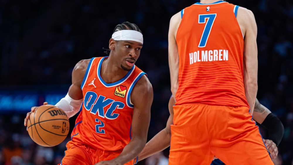 Shai Gilgeous-Alexander ném game-winner, OKC Thunder chốt suất Playoffs đầu tiên tại miền Tây