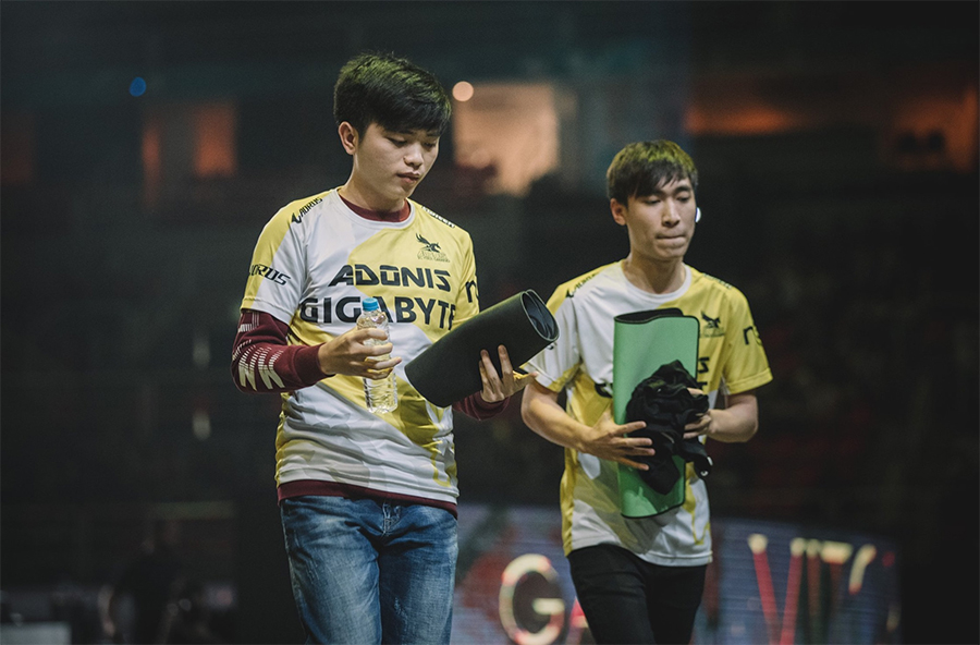 Kết quả playoffs VCS Mùa Xuân 2024 5/4: SofM cùng VKE vào chung kết; Optimus dừng bước Top 4
