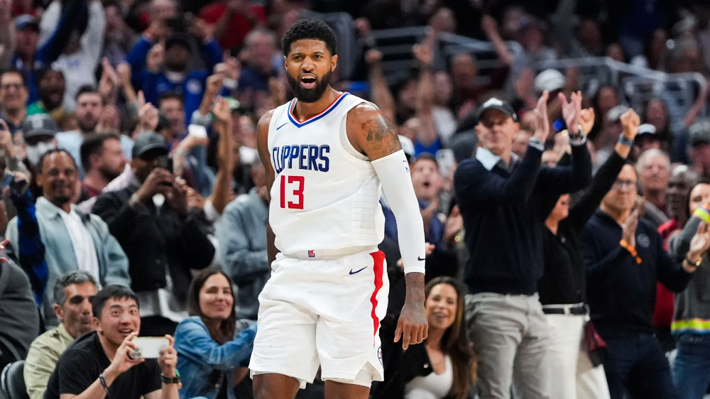 Paul George ném game-winner đẳng cấp, đưa LA Clippers đến chiến thắng ngược dòng 26 điểm