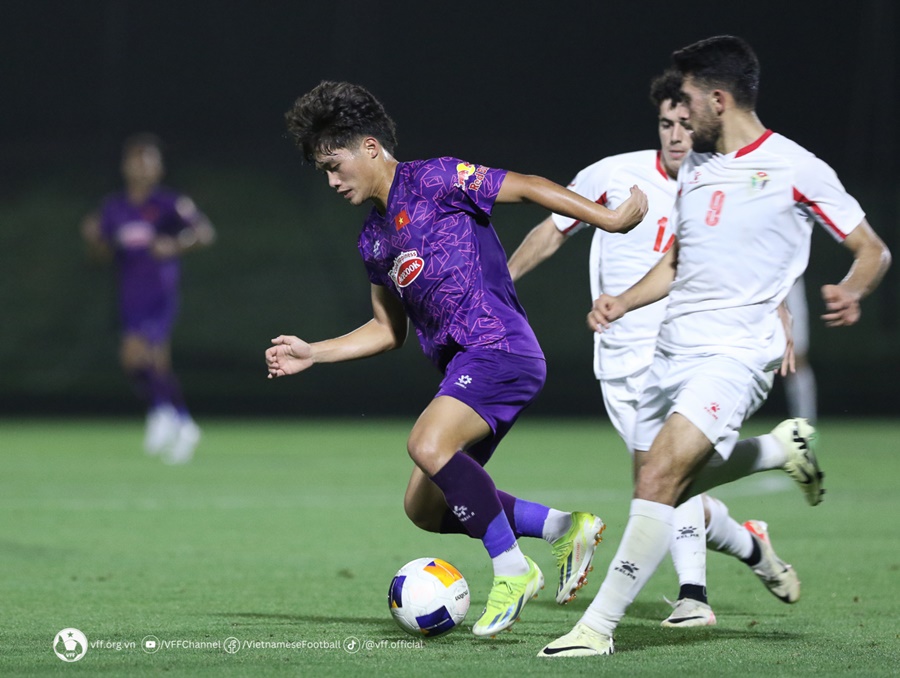 U23 Việt Nam thất bại trước Jordan khi rèn bản lĩnh ở loạt sút luân lưu 11m U23 Việt Nam thất bại trước Jordan khi rèn bản lĩnh ở loạt sút luân lưu 11m