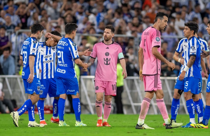 Sự hiện diện của Messi ở Club World Cup khó khăn hơn Barcelona