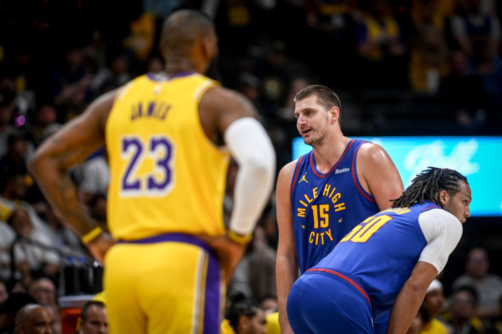 Nhận định bóng rổ NBA Playoffs 2024 - Los Angeles Lakers vs Denver Nuggets ngày 21/4: Lợi thế sớm cho "Joker"