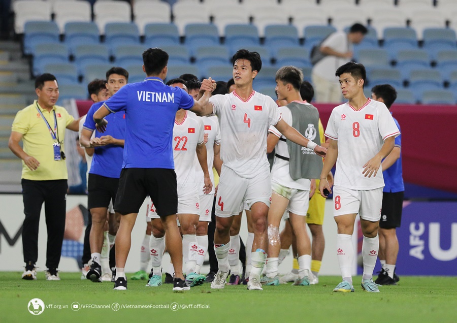 U23 Việt Nam và bốn đội bóng giành tấm vé sớm vào tứ kết U23 châu Á 2024
