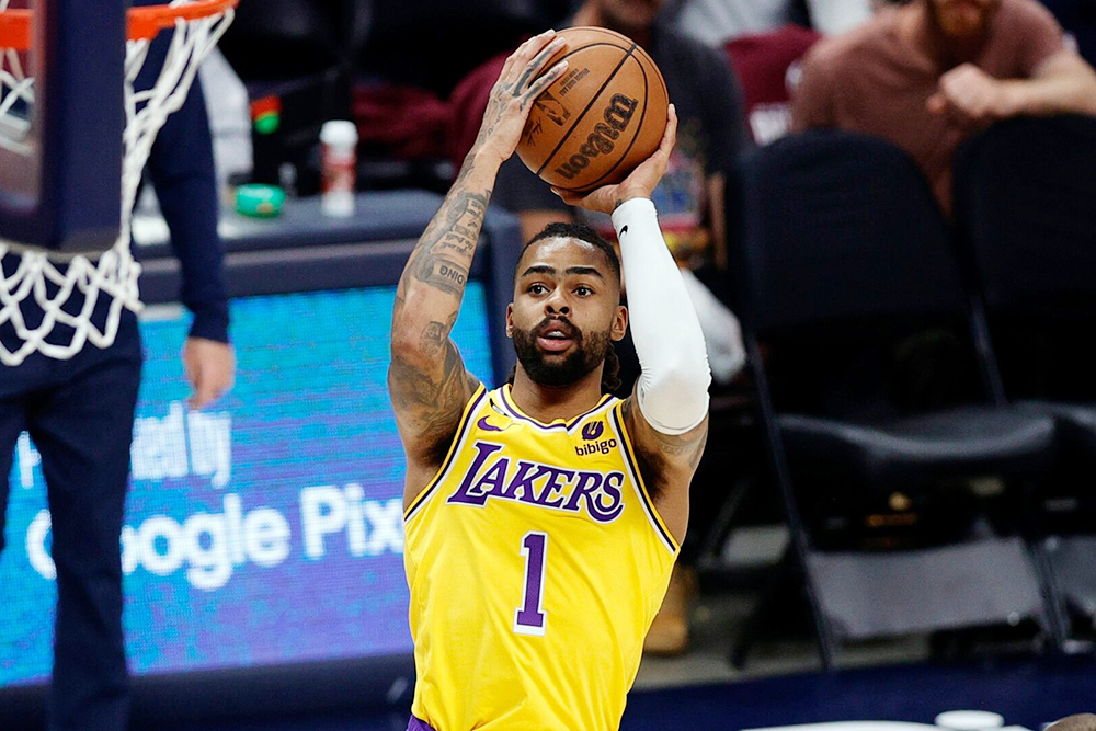 D'Angelo Russell gợi lại ký ức buồn với phong độ ném 3 điểm tệ hại trước Denver Nuggets