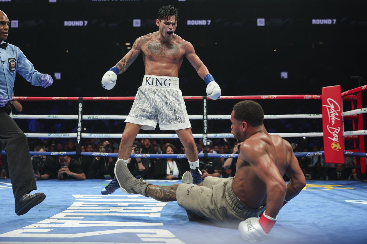 Ryan Garcia hạ Devin Haney: Cú sốc hay cú lừa ngoạn mục?
