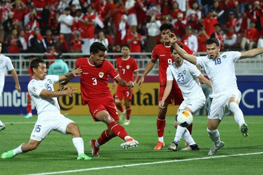 U23 Indonesia thua ở bán k&ecirc;́t U23 ch&acirc;u Á 2024: Bị VAR từ ch&ocirc;́i, thẻ đỏ và phản lưới nhà nghi&ecirc;̣t ngã