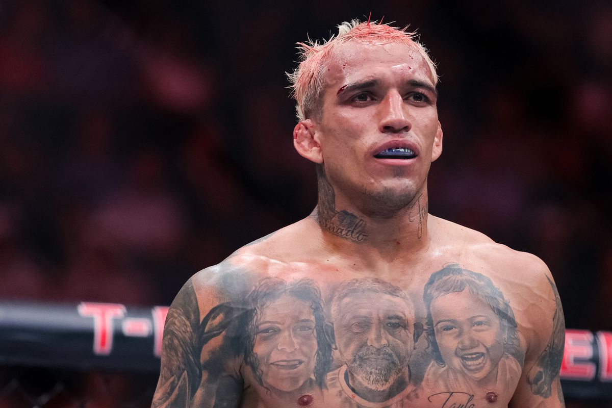 Charles Oliveira muốn tìm một "trận đấu lớn" ở hạng bán trung UFC