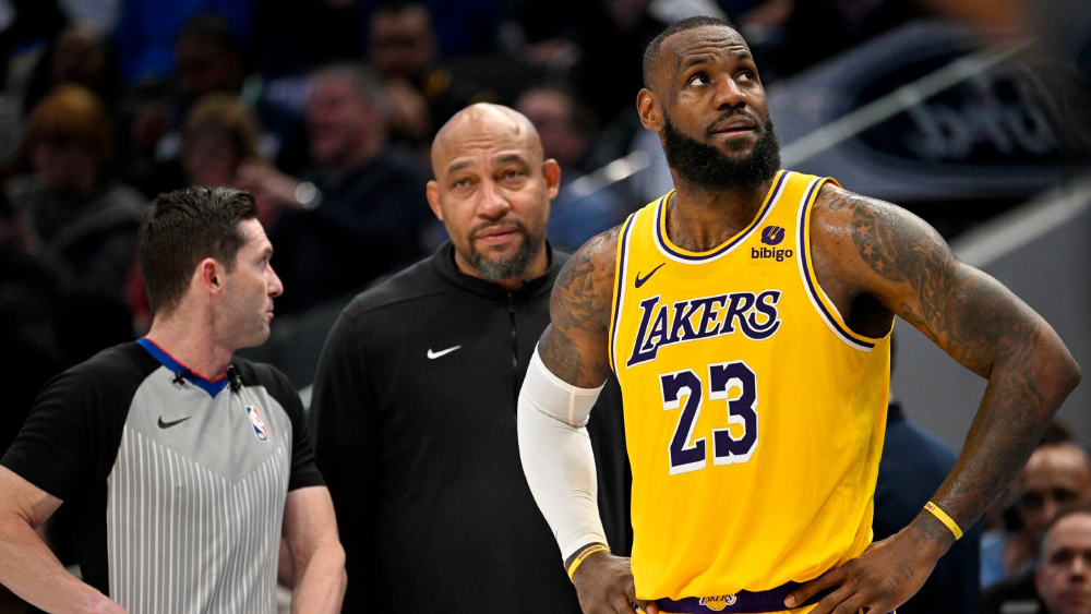 Los Angeles Lakers sa thải HLV trưởng Darvin Ham sau khi bị loại sớm tại NBA Playoffs 2024 Los Angeles Lakers sa thải HLV trưởng Darvin Ham sau khi bị loại sớm tại NBA Playoffs 2024