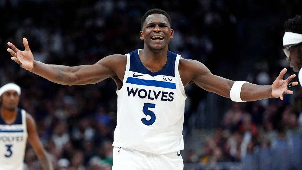 Anthony Edwards dẫn đầu Timberwolves, thắng sốc nhà ĐKVĐ NBA tại Game 1 bán kết miền Tây