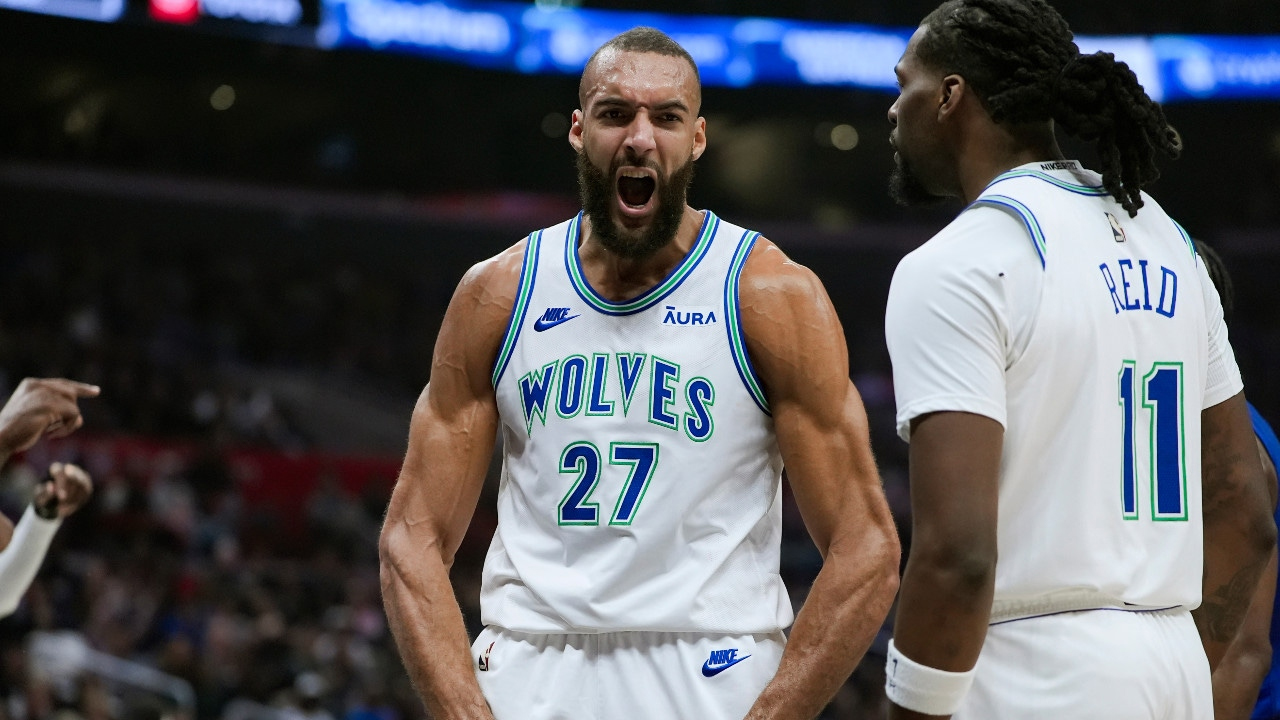 Rudy Gobert đánh bại Wemby, đi vào lịch sử NBA với danh hiệu Defensive Player of The Year 2024