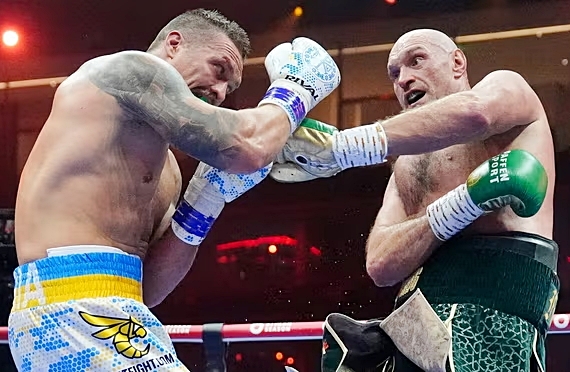Tyson Fury kích hoạt luôn điều khoản tái đấu Usyk