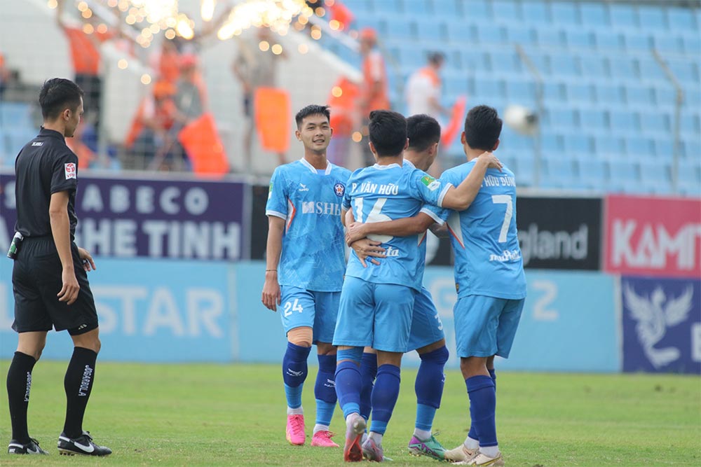 Hạng Nhất gần như hạ màn, Đà Nẵng chờ ngày trở lại V.League