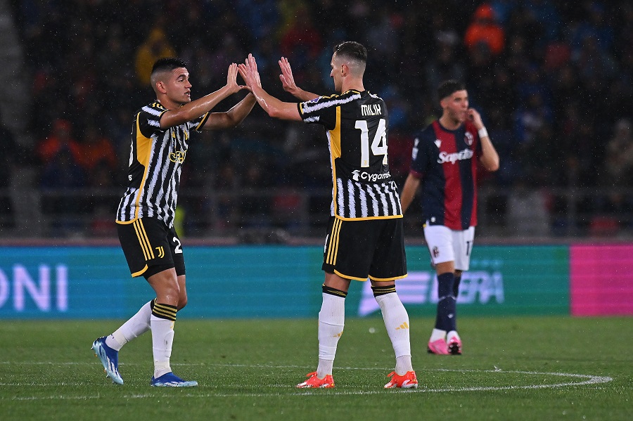 Bảng xếp hạng Serie A mới nhất: Juventus tranh ng&ocirc;i nh&igrave; ở v&ograve;ng cuối