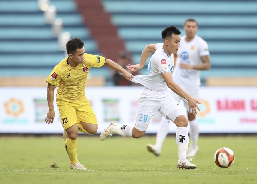 Nam Định lại thất bại và sự ngẫu nhiên đến khó tin ở V.League