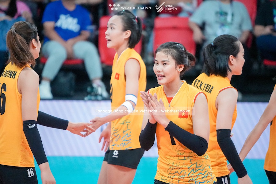 Link trực tiếp bóng chuyền AVC Challenge Cup 24/5: "Chung kết sớm" Việt Nam vs Kazakhstan