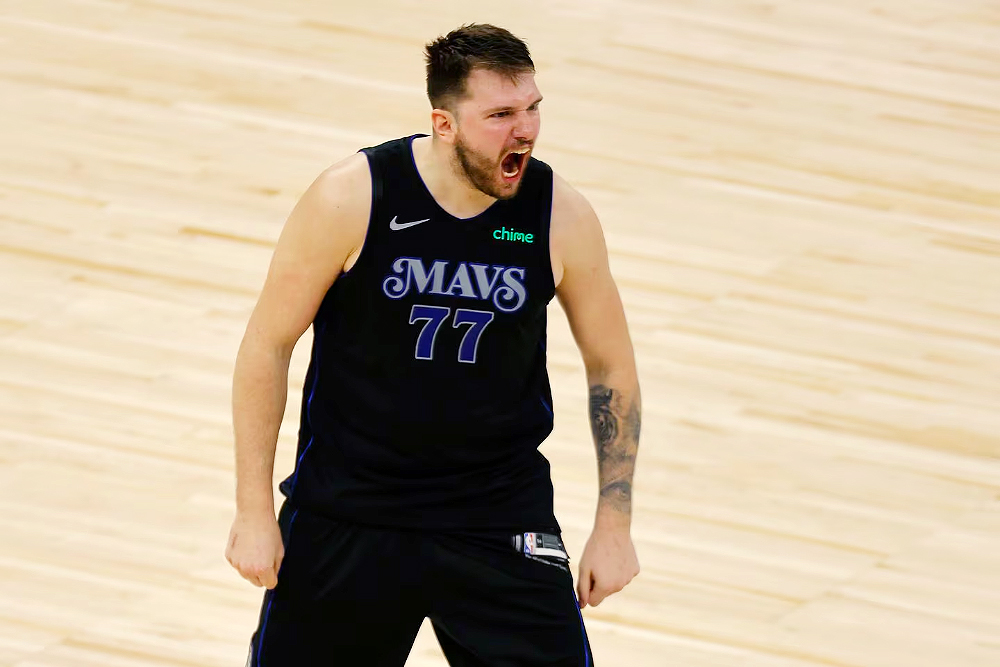 Luka Doncic ném game-winner lạnh lùng, hoàn tất triple-double đưa Dallas lên dẫn trước 2-0 Luka Doncic ném game-winner lạnh lùng, hoàn tất triple-double đưa Dallas lên dẫn trước 2-0