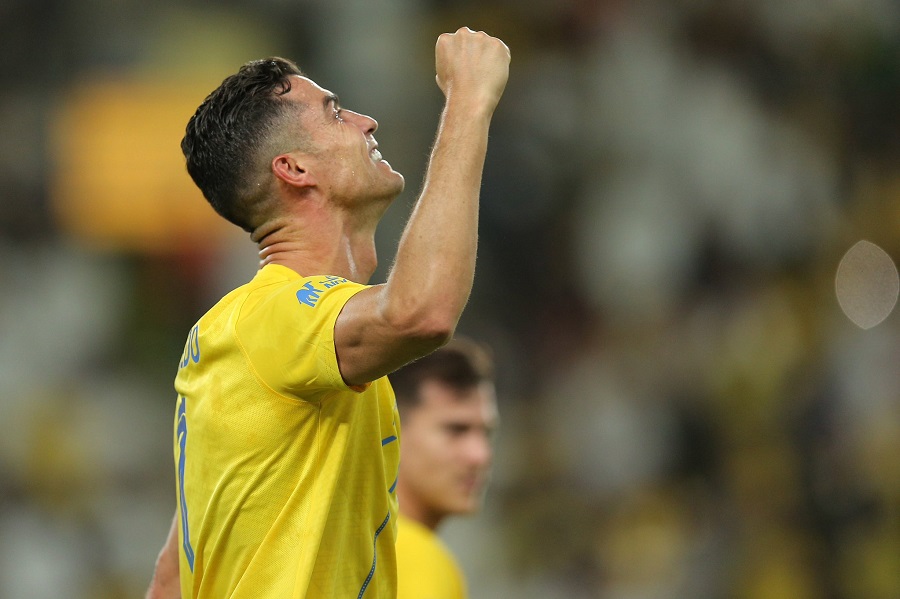 Cristiano Ronaldo đoạt ng&ocirc;i Vua ph&aacute; lưới v&agrave; lập kỷ lục mới ở Saudi Arabia