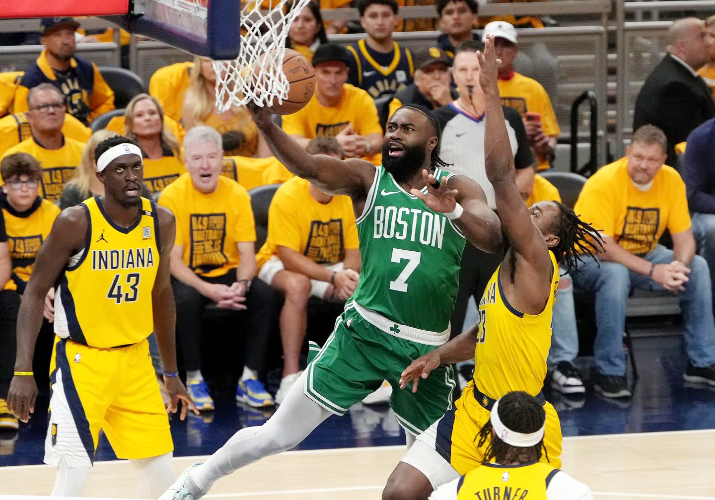 Đánh bại Pacers với tỷ số 4-0, Boston Celtics xứng đáng trở lại NBA Finals 2024 Đánh bại Pacers với tỷ số 4-0, Boston Celtics xứng đáng trở lại NBA Finals 2024