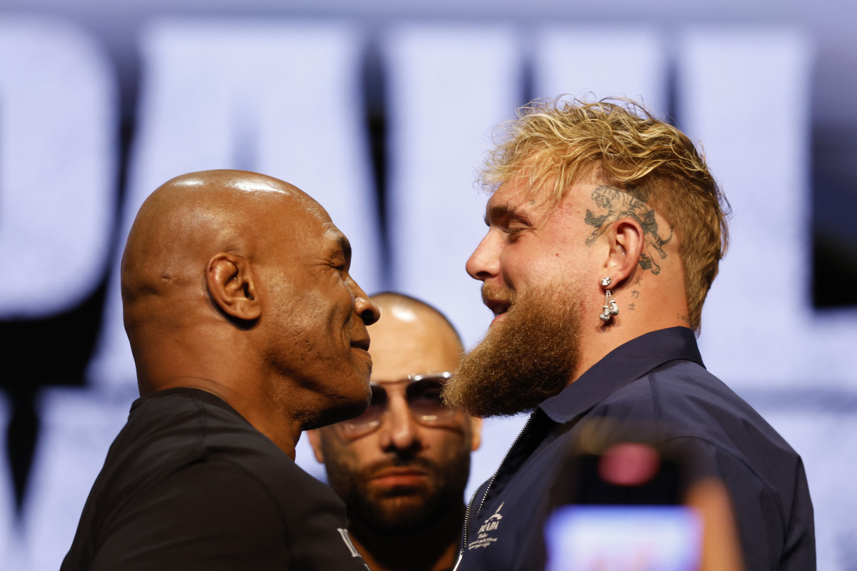 Sốc: L&ecirc;n phương &aacute;n thay thế Mike Tyson ở m&agrave;n so găng với Jake Paul