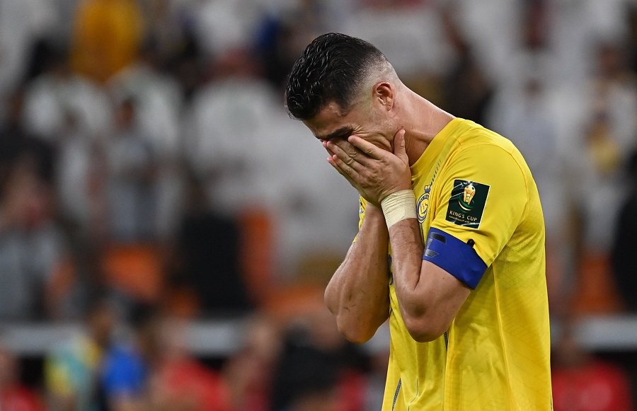 Al Nassr thua trên chấm phạt đền, Ronaldo kết thúc mùa giải trắng tay