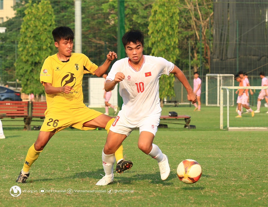 Đội hình ra sân U19 Việt Nam vs U19 Trung Quốc hôm nay 4/6