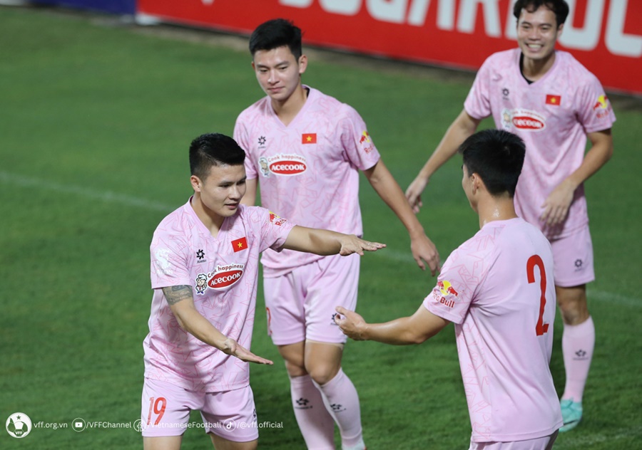 Kịch bản tuy&ecirc;̉n Vi&ecirc;̣t Nam lách khe cửa cực hẹp đi ti&ecirc;́p ở vòng loại World Cup 2026